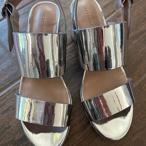 Aerosoles Camera Silver metallic sandals 9